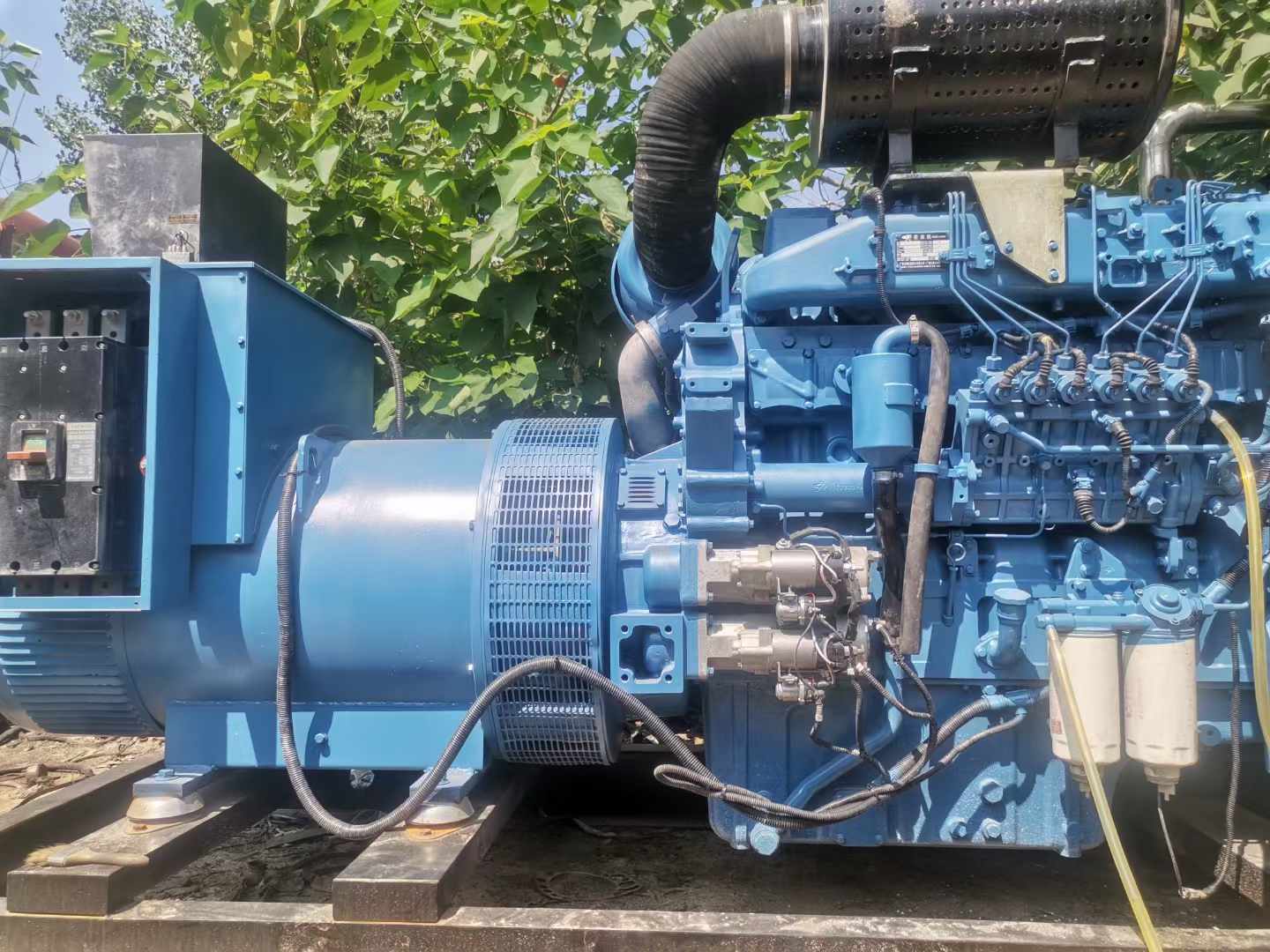 民和详细说明降低 800kW 柴油发电机输出电流波动的方法